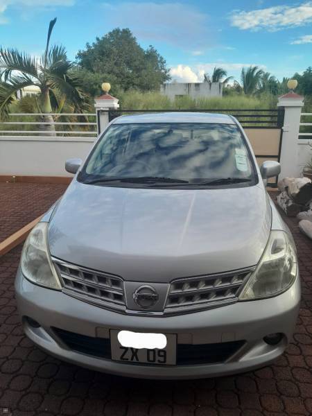 Nissan tiida - 2009-5