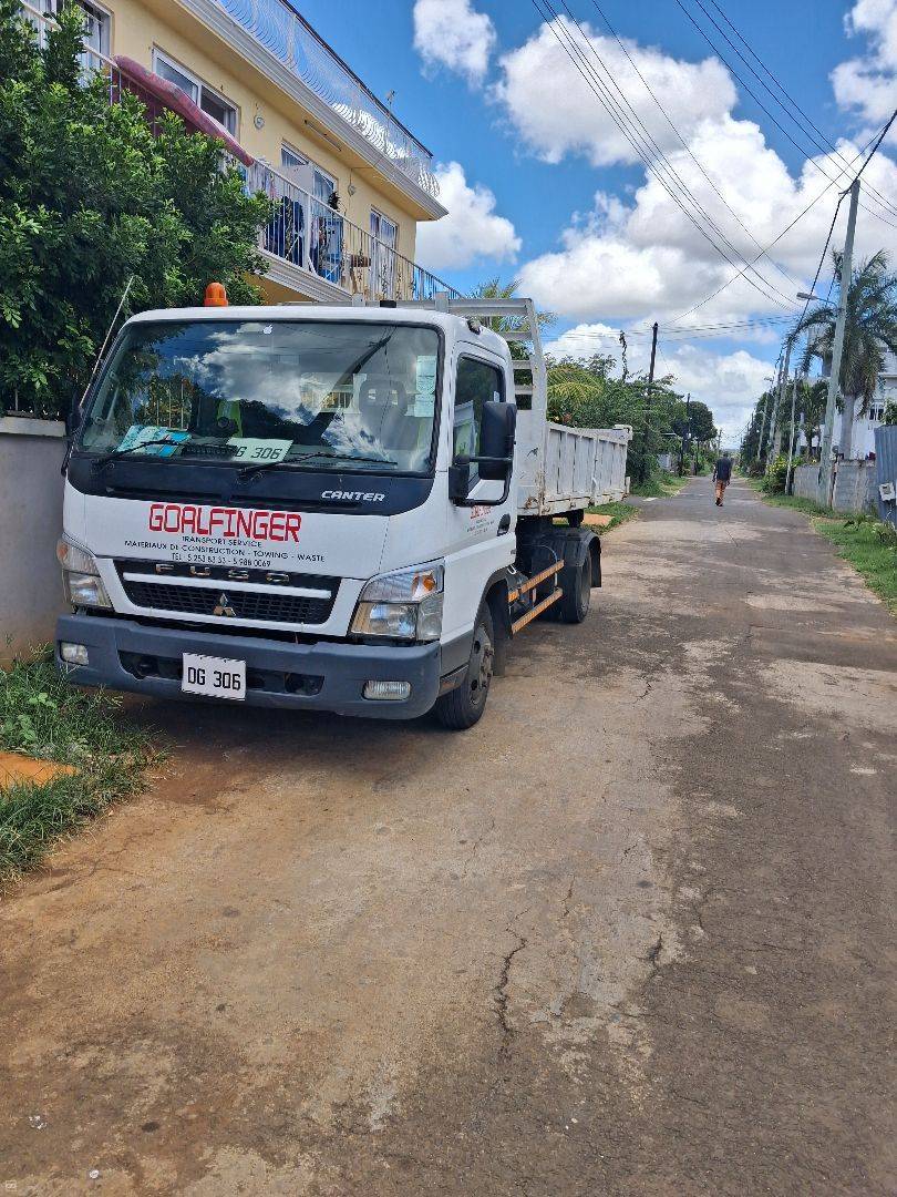 MITSUBISHI Canter-3