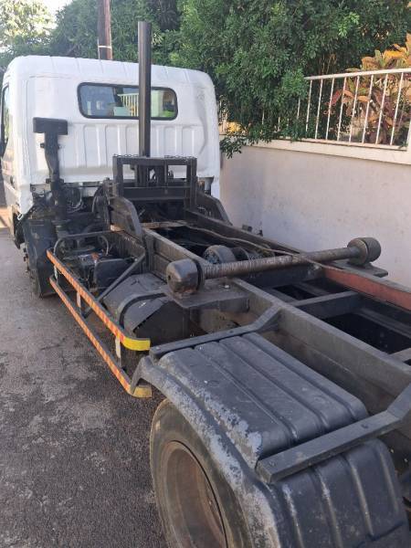 MITSUBISHI Canter-5
