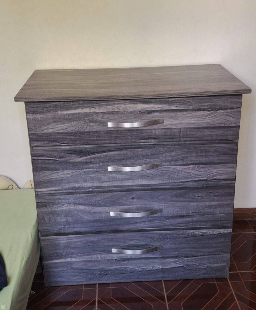 Chest of 4 drawers-1