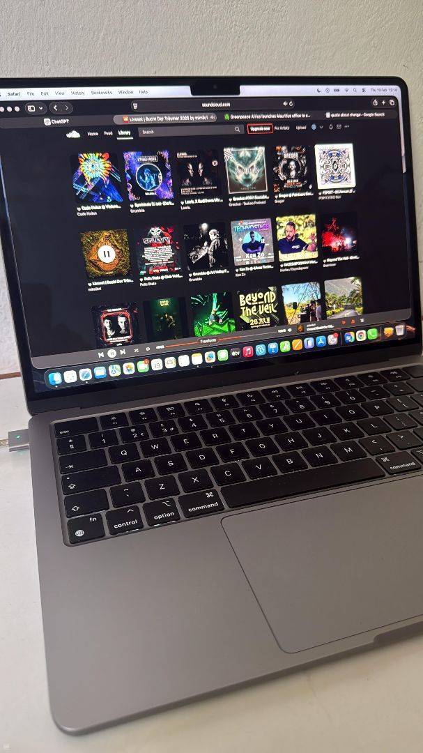 MacBook Air"13 M3 2024-1