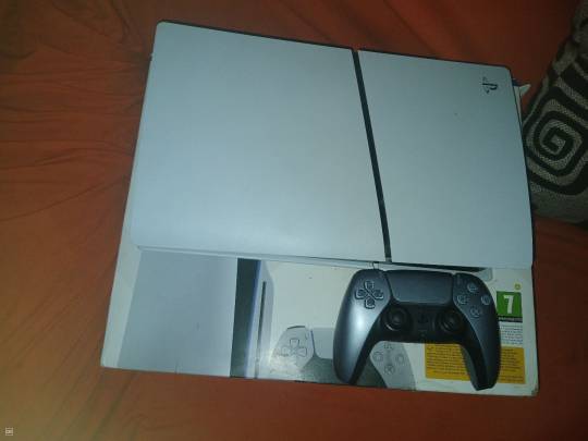 PlayStation 5 slim 1tb avec 10 jeux-2