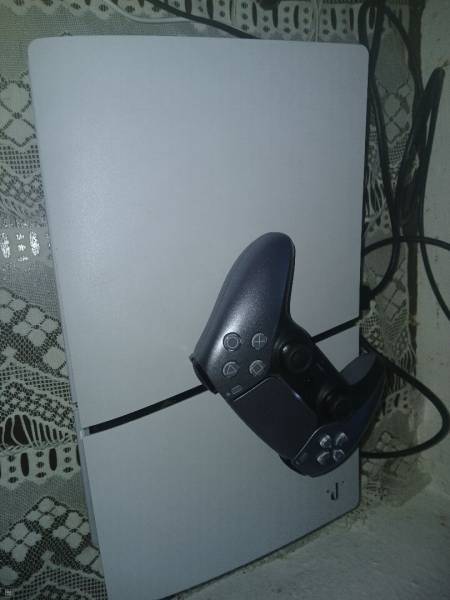 PlayStation 5 slim 1tb avec 10 jeux-4