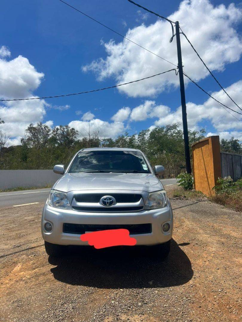 Toyota Hilux - 2011-2