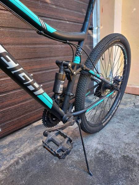 Raleigh Mountain bicycle-2