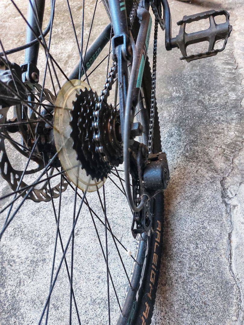 Raleigh Mountain bicycle-3