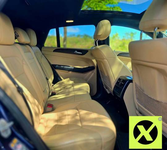 Mercedes GLE 350D AMG Pack - 2017-9