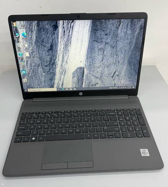 HP G8 i3 10th gen