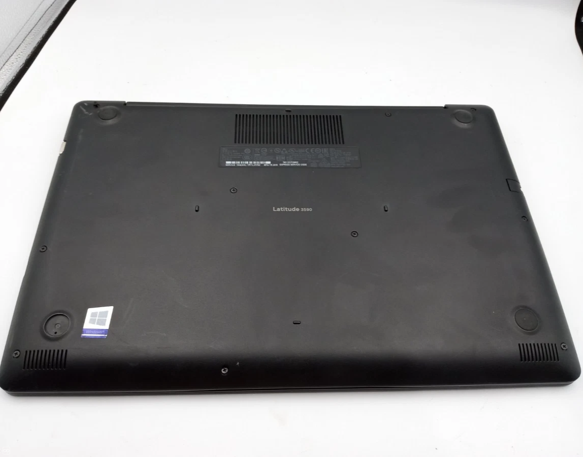 Dell Latitude 3590 i5 8th gen-3