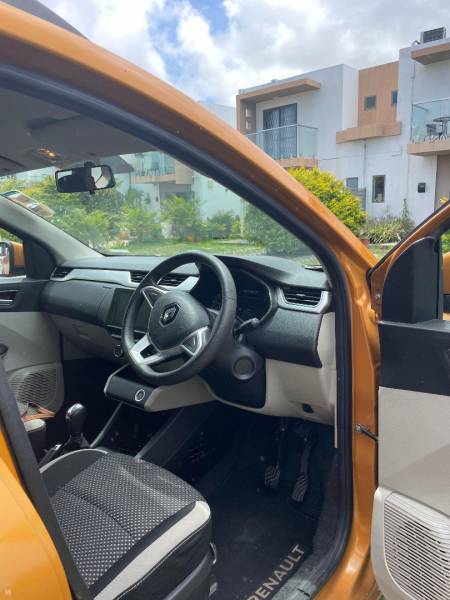 Renault Triber 7 seater - 2021-4