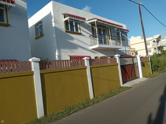 APPARTEMENT - 3 CHAMBRES-2