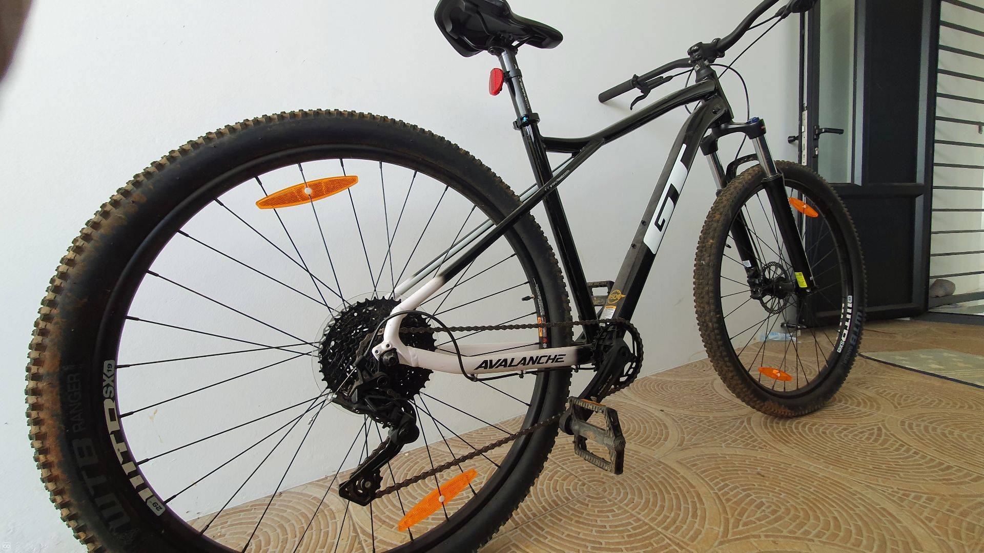 BIKE GT AVALANCHE COMP 2022 weshare.mu