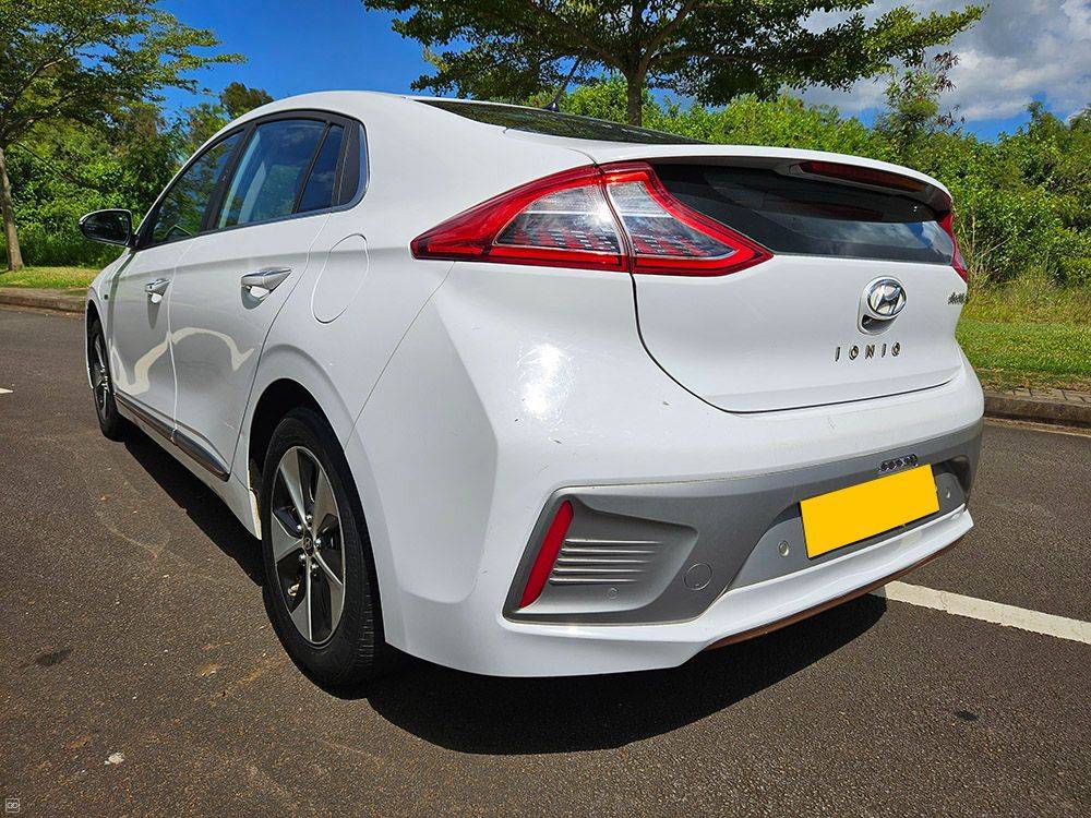 Hyundai ioniq deals 88kw