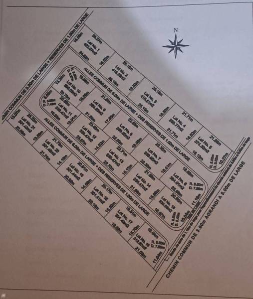 TERRAIN RESIDENTIEL - 6 PERCHES-3