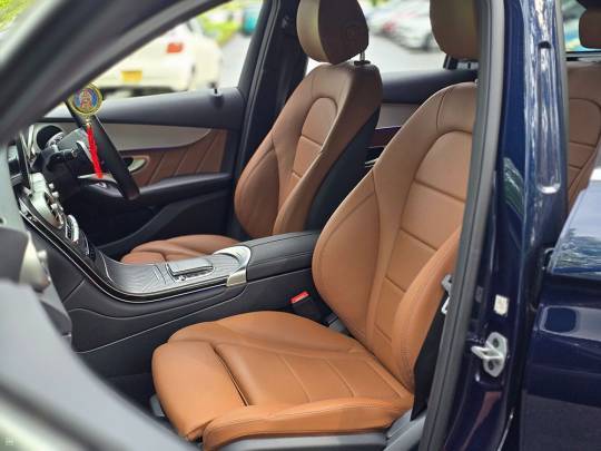 MERCEDES-BENZ #GLC200  - 2.0 - 2022-9