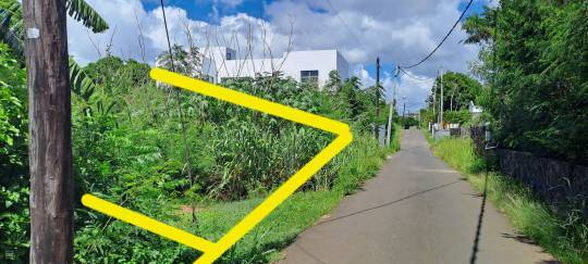 TERRRAIN RESIDENTIEL - 253 m²-3