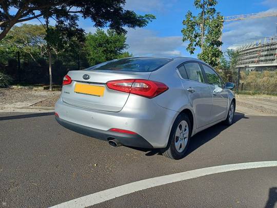 KIA #CERATO - 1.6 - 2018-3