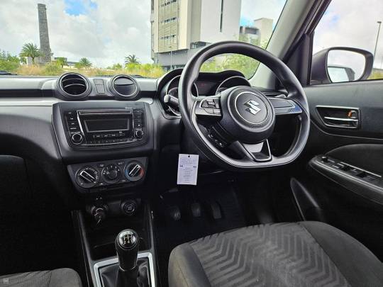 SUZUKI #SWIFT - 1.2 - 2018-7