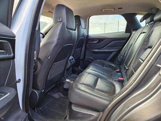 JAGUAR #F-PACE R SPORT - 2.0 - 2018-6