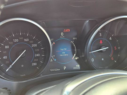 JAGUAR #F-PACE R SPORT - 2.0 - 2018-9