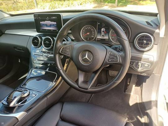 MERCEDES-BENZ #C180 AMG Pack - 1.6 - 2018-7