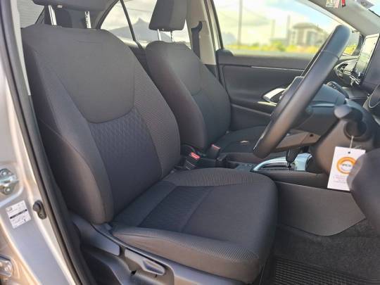 Toyota Yaris Cross 1.5 Hybrid (2021)-5