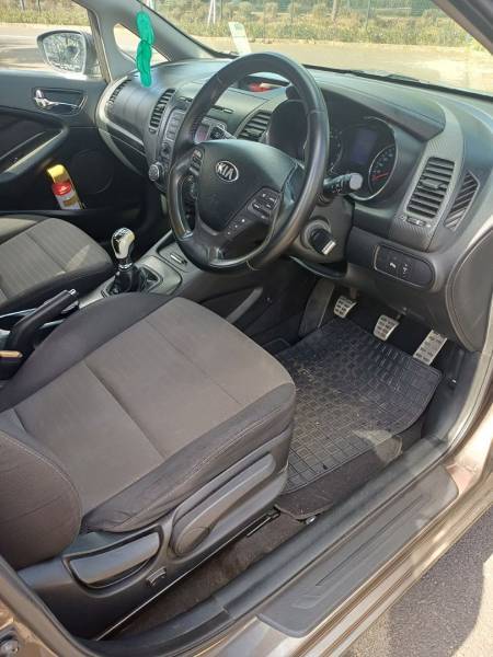 KIA #CERATO - 1.6 - 2014-9