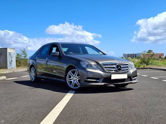 Mercedes-Benz E250 1.8 (2012)