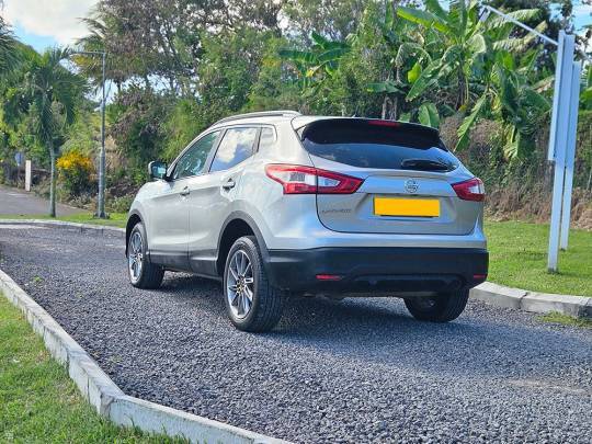 NISSAN #QASHQAI - 1.6 - 2017-3