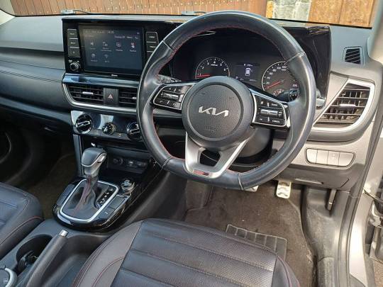 KIA #SELTOS GT Line - 1.6 - 2022-8