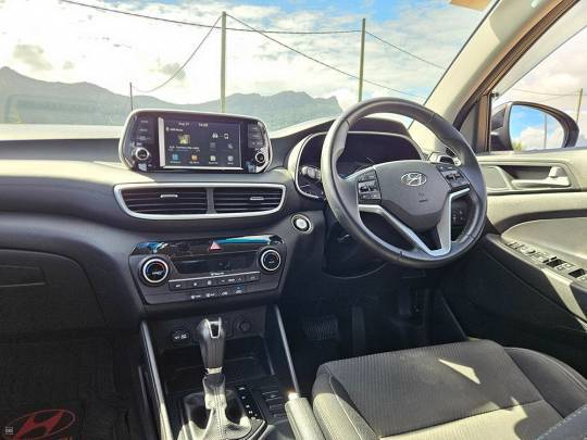 HYUNDAI #TUCSON - 1.6 - 2020-8