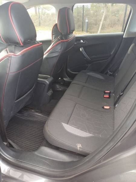 PEUGEOT #2008 – 1.2 – 2017-5