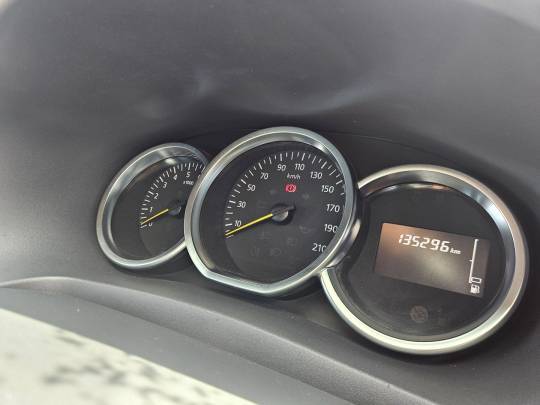 RENAULT #SANDERO STEPWAY - .9 - 2018-9