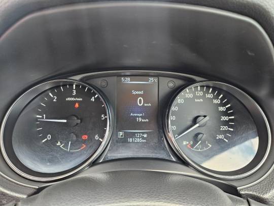 NISSAN #QASHQAI Acenta - 1.6 - 2016-9