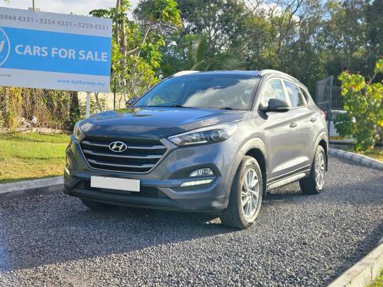 HYUNDAI #TUCSON CRDI - 2.0 - 2016-2