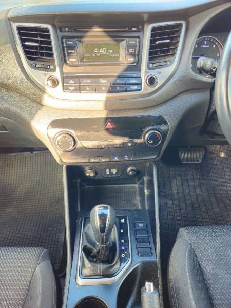 HYUNDAI #TUCSON CRDI - 2.0 - 2016-8