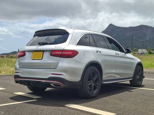 MERCEDES-BENZ #GLC 250 - 2.0 - 2016-4