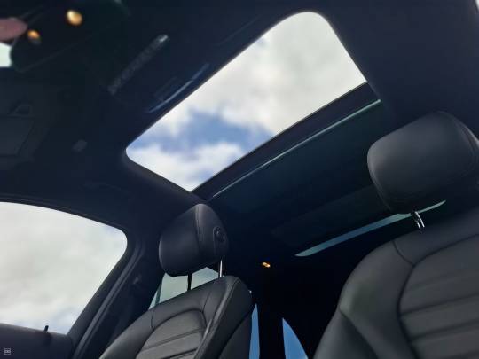 MERCEDES-BENZ #GLC 250 - 2.0 - 2016-6