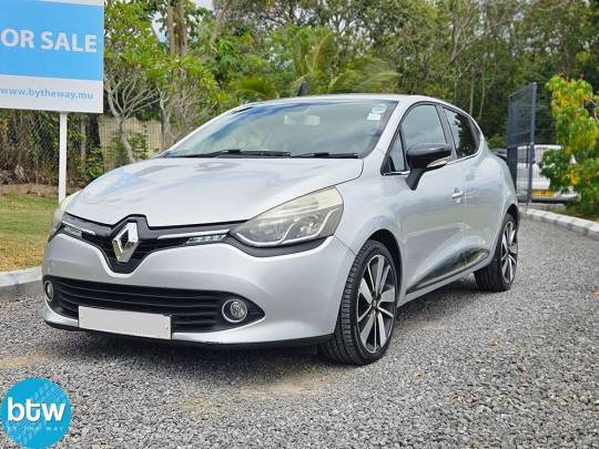RENAULT #CLIO - 0.9 - 2016-2