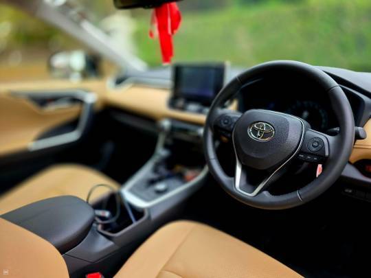 Toyota Rav 4 - 2024-8