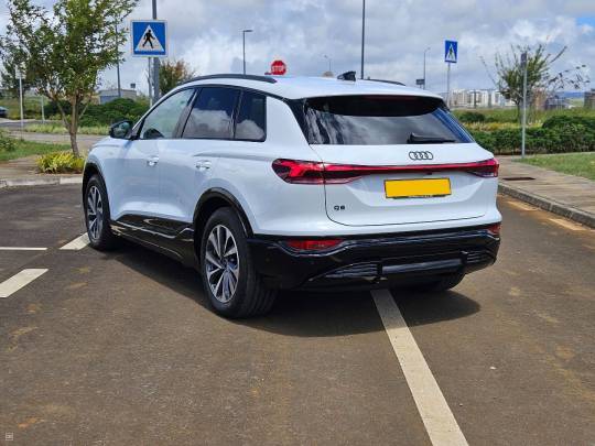 AUDI #Q6 #etron – 2025-3