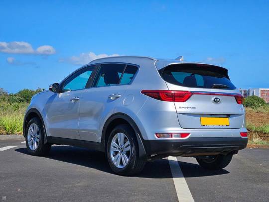 KIA #SPORTAGE - 1.6 - 2017-3