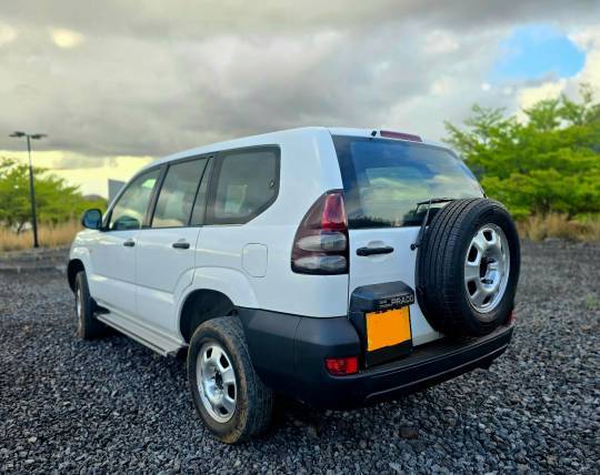 Toyota Landcruiser Prado - 2003-5