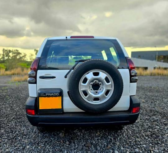 Toyota Landcruiser Prado - 2003-4