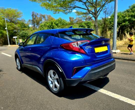 Toyota CH-R Turbo - 2019-5