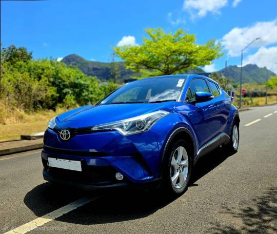 Toyota CH-R Turbo - 2019