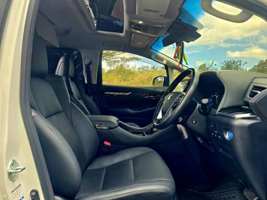 Toyota Alphard Executive Lounge - 2021-8