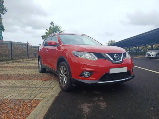 NISSAN #XTRAIL AWD - 7 Seater - 2016