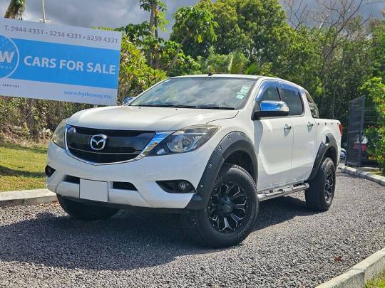 MAZDA #BT50 - 4X4 - 3.2 - 2016-2