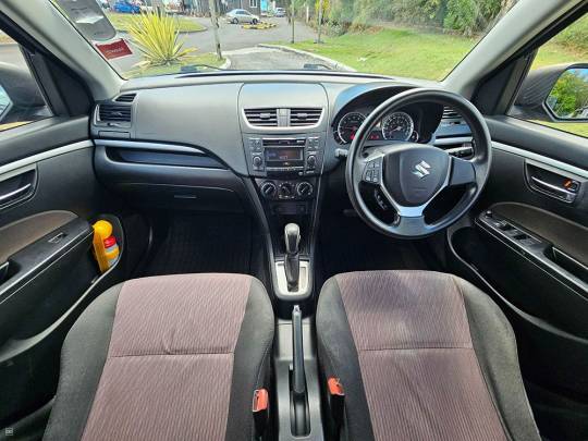 SUZUKI #SWIFT  - 1.2 - 2017-8